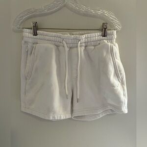 Hollister Must-Have Collection Men’s White Drawstring Cotton Shorts Size Small